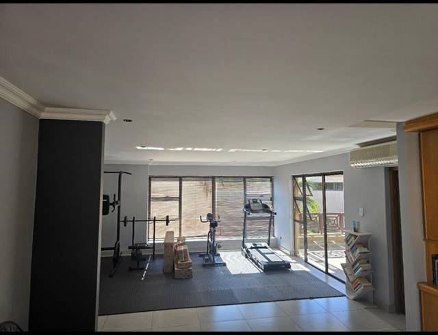 4 BEDROOM HOUSE FOR SALE IN VAALPARK
